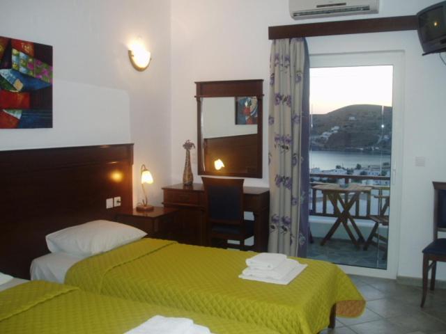 Rita'S Place Hotel Íosz Szoba fotó